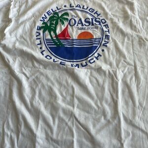 White Oasis Graphic T-Shirt